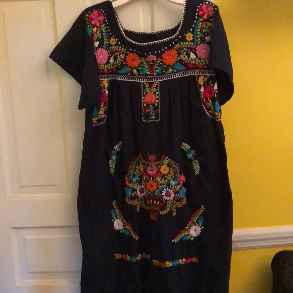 Vintage Mexican casual dress
